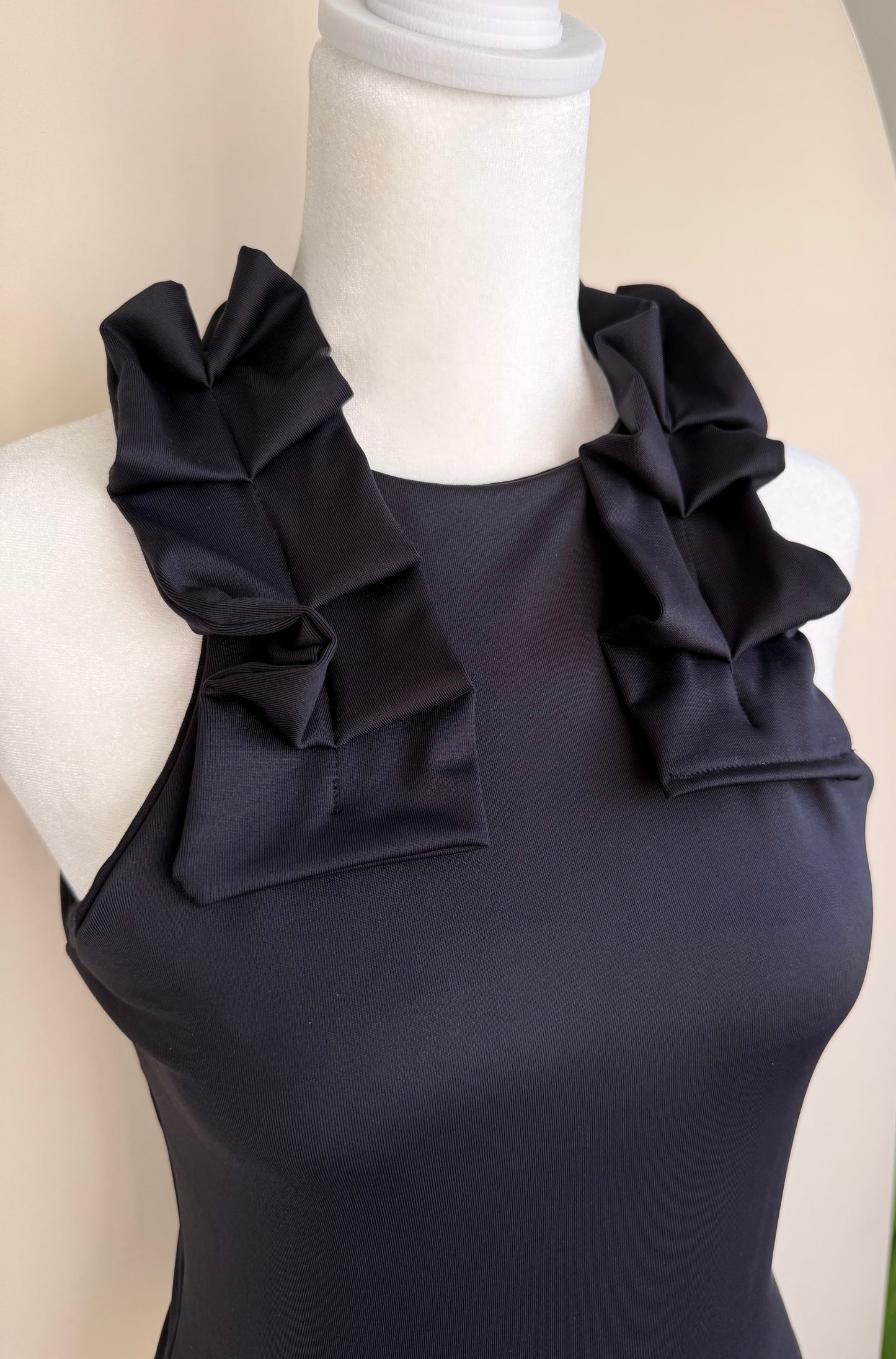 BLACK | Pleated Halter Bodysuit